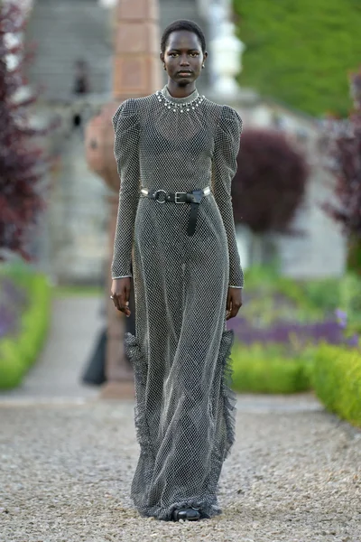 Look 73